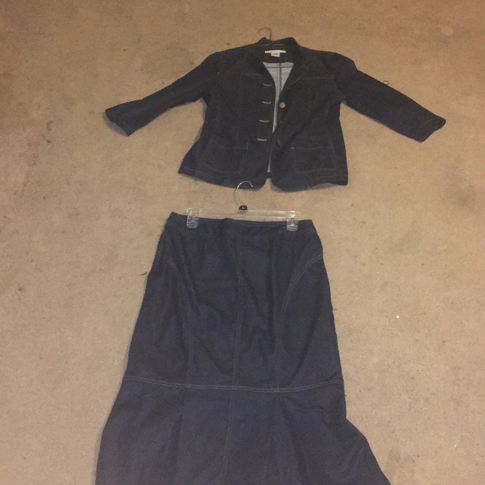 Jacket - Picture 3 of 3